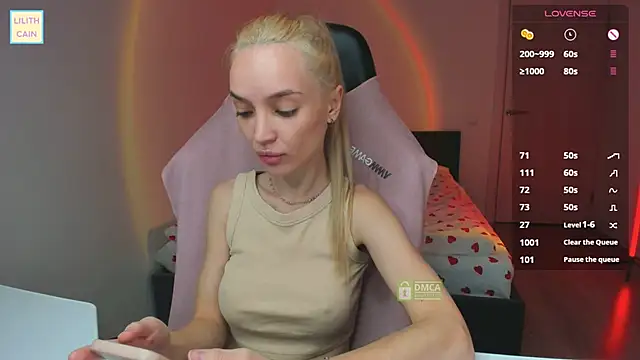 Lilith_Cain webcam