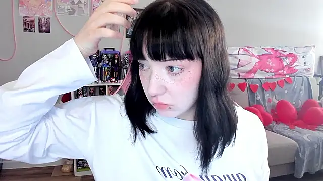 mollysland - MollysLand's free webcam - UK Sex Cams