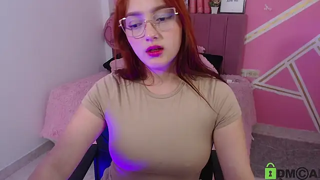 natasha_romanof18 - Natasha_Romanof18's free webcam - UK Sex Cams