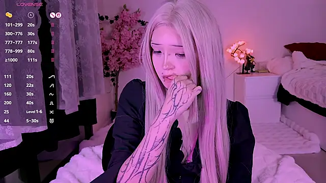 lein_bone - Lein_Bone's free webcam - UK Sex Cams