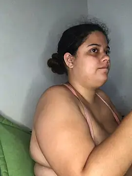 luisahot_9727 webcam