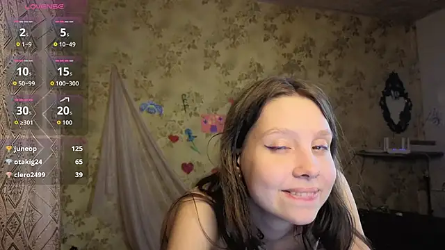 QutieDaSweet from StripChat is Freechat