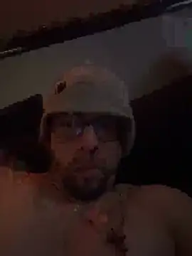 tongueispowerr6d9 webcam