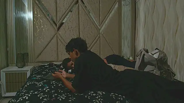 Hotcouple_222 webcam