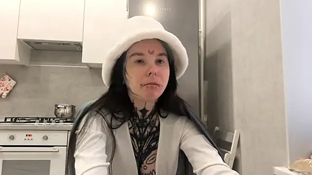 HighelikeGirl webcam