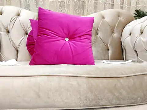 adrinaline3993 - Adrinaline3993's free webcam - UK Sex Cams