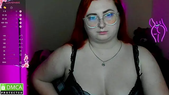 Alicia_love00 webcam