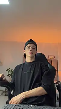 Sebastian_Reed webcam