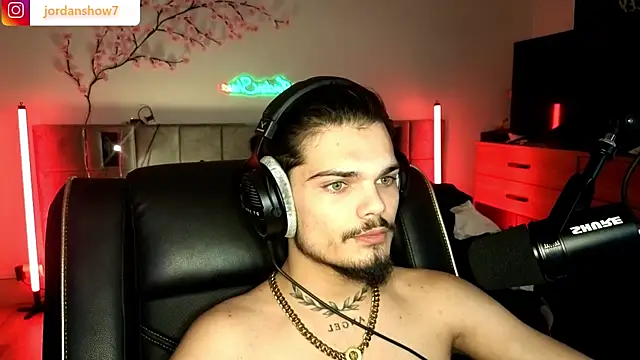 JordanShow webcam