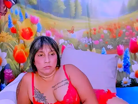 indianroxy webcam