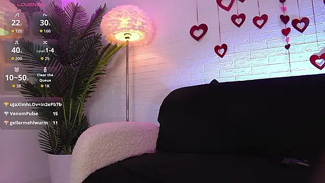 AnnastasiaJune webcam