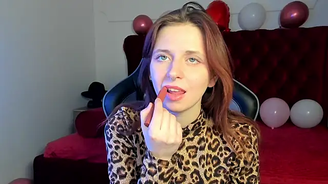 freyavey - FreyaVey's free webcam - UK Sex Cams