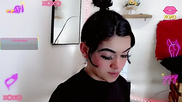 nathaliallooes - NathalialLooes's free webcam - UK Sex Cams