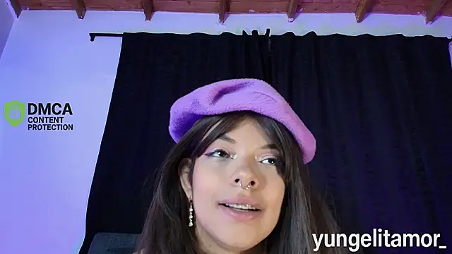 yungelitamor_ webcam