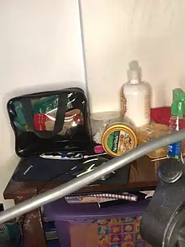 luisahot_9727 webcam