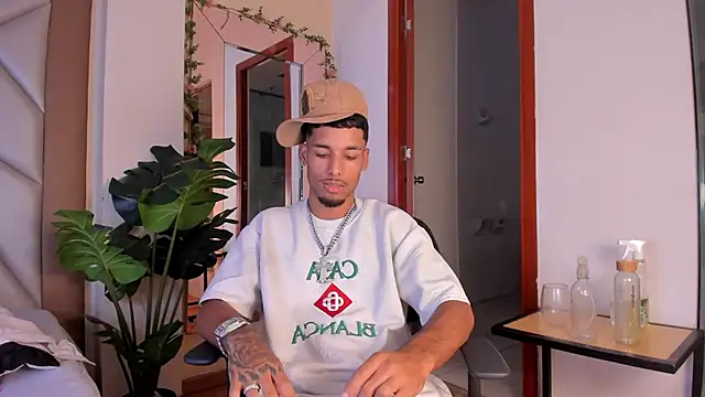 Thiagoferreti webcam