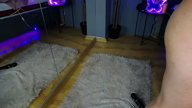 ScarlettJakobs webcam