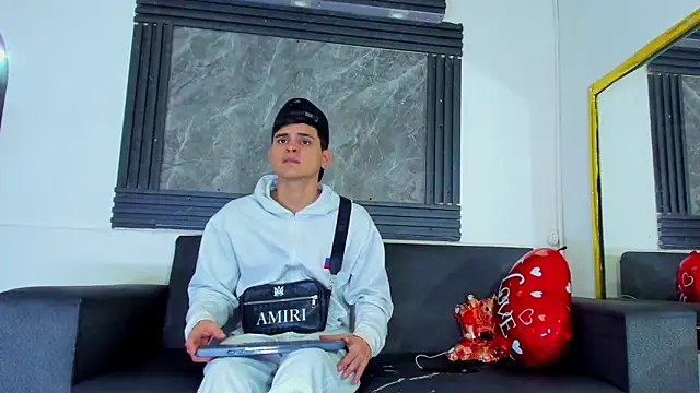 liam_coleman25 webcam