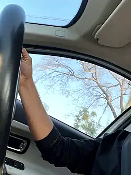 hotcuteguy_xxx1 webcam