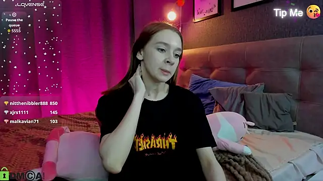 Lesi_Moonie01 webcam