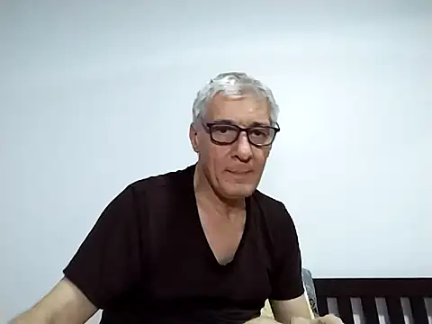 BIGUNCUTHARDCOCK webcam