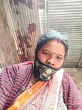 Kirti_sacsena webcam