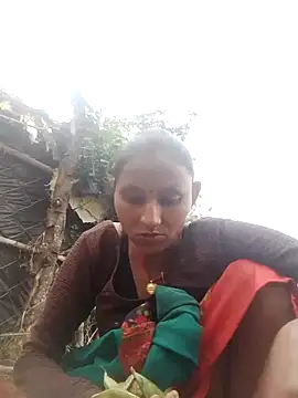 Webcam Model (Juli_rathore)  is live.Free join now!