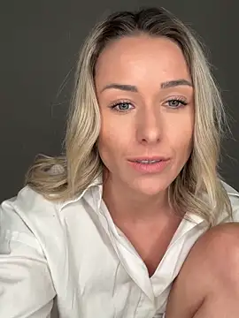 petrouchkaaa_ webcam