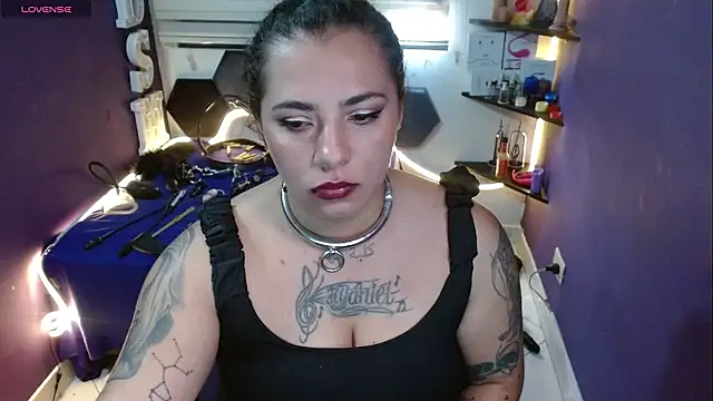 Alexa_Slavehot777 webcam