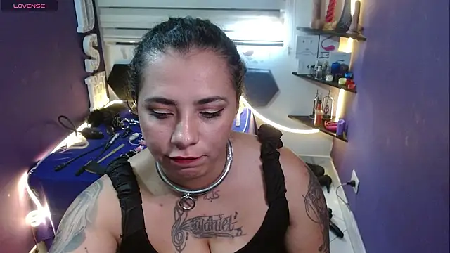 Alexa_Slavehot777 webcam