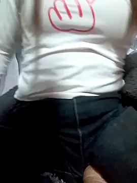 nat-tri - Nat-tri's free webcam