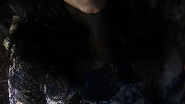 -AyeshaSinghania- webcam