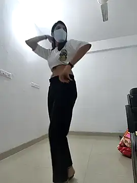 tanzum_khan3202 webcam