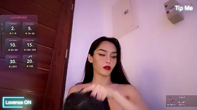 UrdreamTSgirl webcam