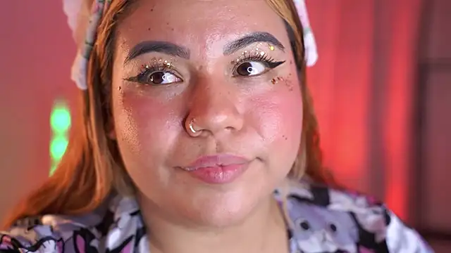 Samanta_Bigboos webcam