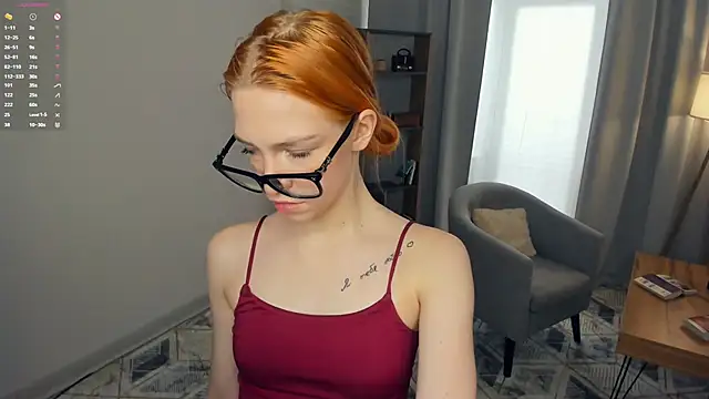 MoniqueYeisley webcam