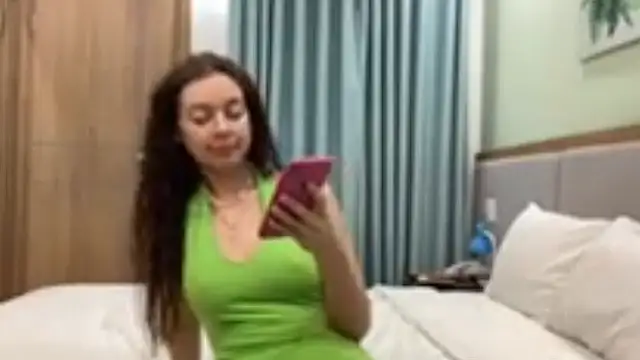 Kate_Nurofsen webcam