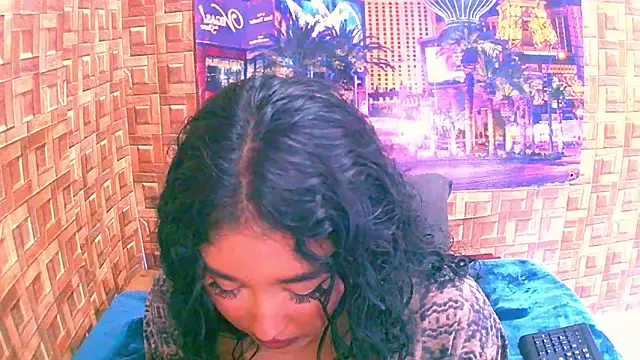 IndianAngel4u webcam