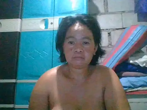 Wetmama_69 webcam