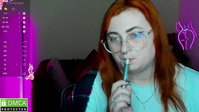 Alicia_love00 webcam