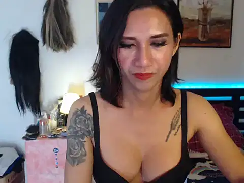 yourcutieslut87 webcam