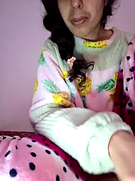 altinya - Altinya's free webcam - UK Sex Cams