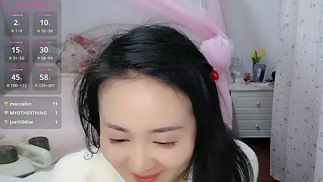 美女fanfan-FF在线直播