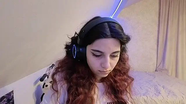 Blissmissataeses webcam