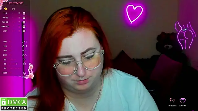 Alicia_love00 webcam