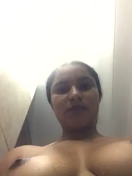 liarose- - LiaRose-'s free webcam - UK Sex Cams