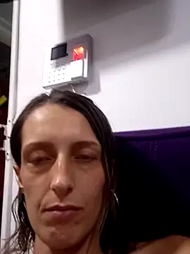 Karolyn_rousse webcam