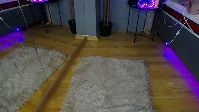 ScarlettJakobs webcam