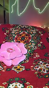 Ivy_the_goddess webcam