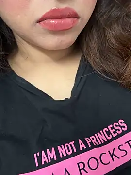 riya_sharma11 webcam